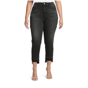 Terra & Sky Women's Plus Size Step Hem Straight Leg Jeans, 27" Inseam